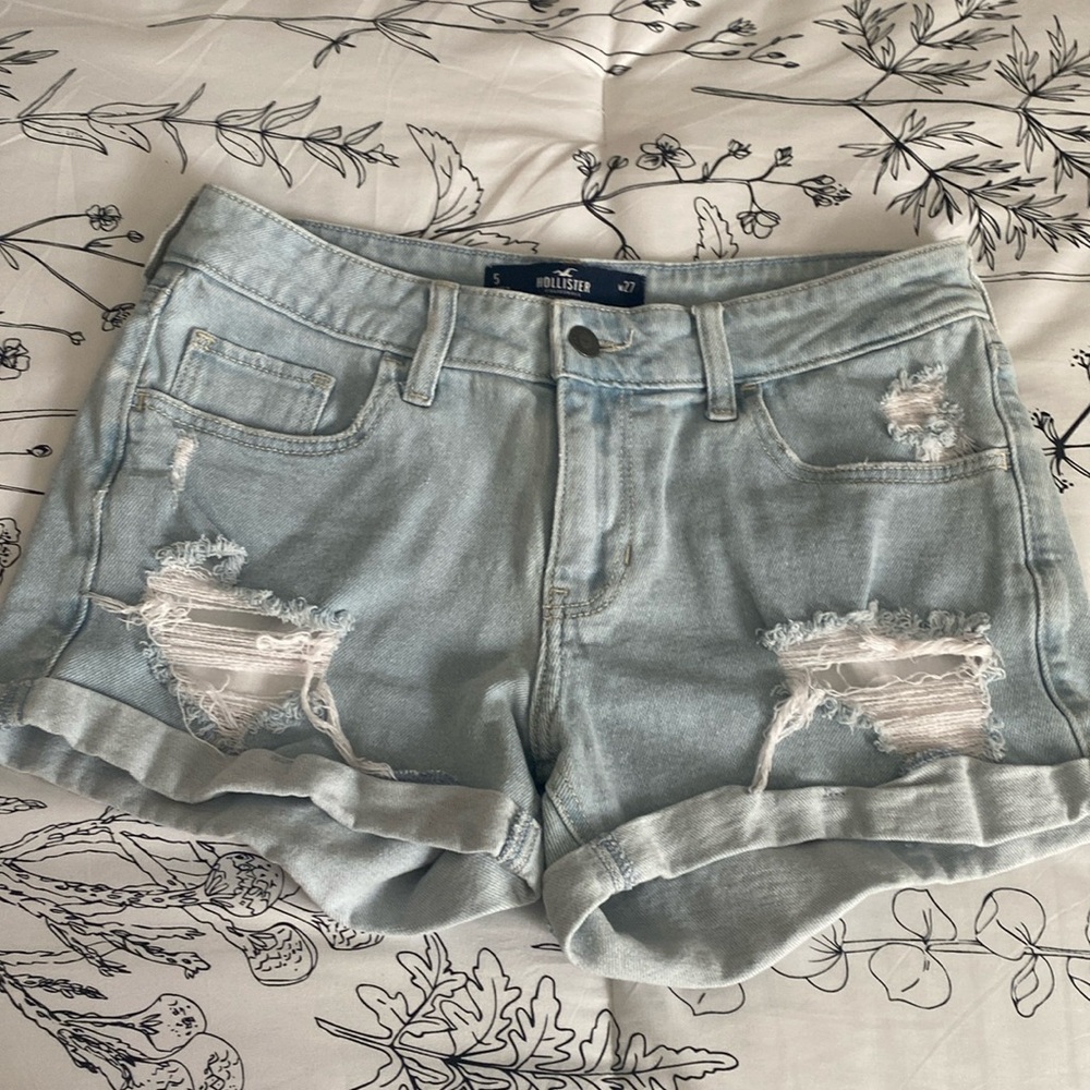 low rise boyfriend shorts